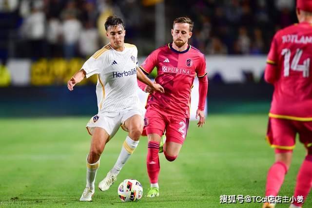 库里23分杜兰特21+10 勇士不敌太阳遭遇4连败