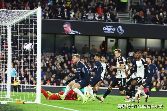 欧冠-大马丁神扑 尤文图斯0-0战平阿斯顿维拉